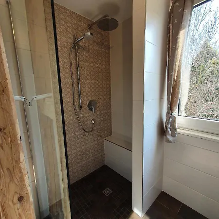 Alte Backstube - Huettenstube Und Ferienzimmer Auszeit * Erkenbrechtsweiler